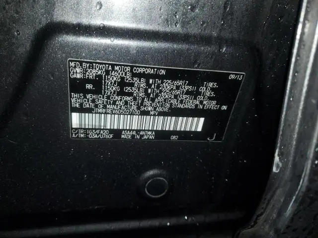 2013 TOYOTA RAV4 XLE  