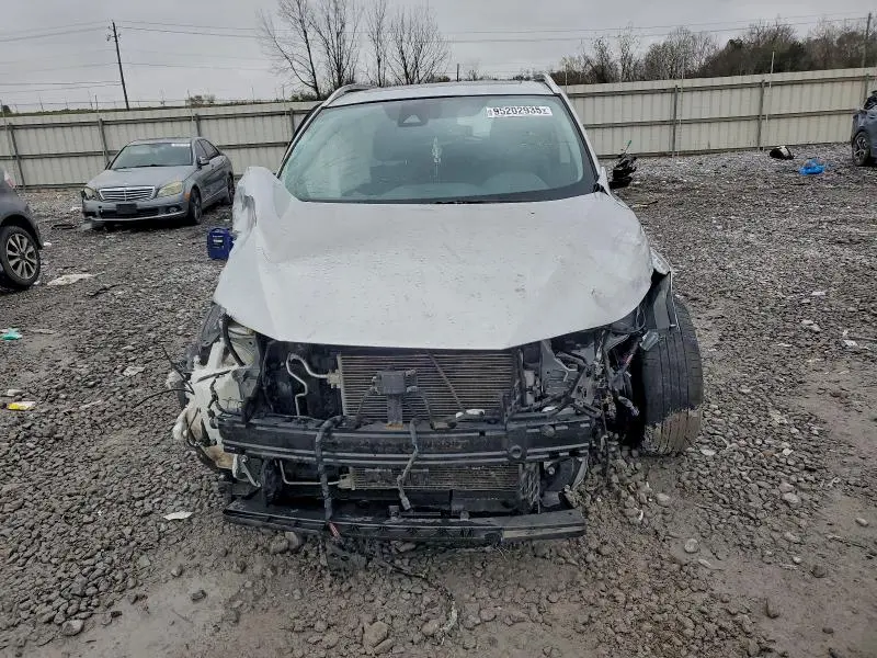 2021 NISSAN ROGUE SPORT SL  