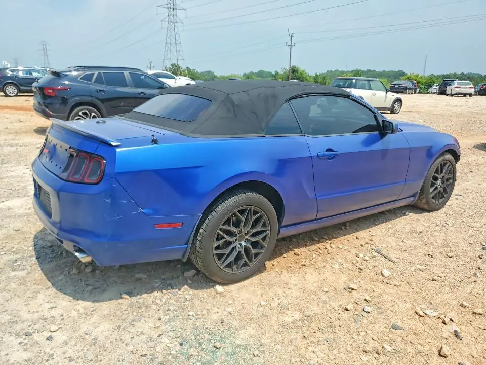 2013 FORD MUSTANG   