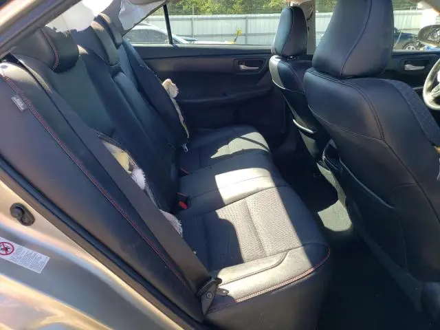 2015 TOYOTA CAMRY LE