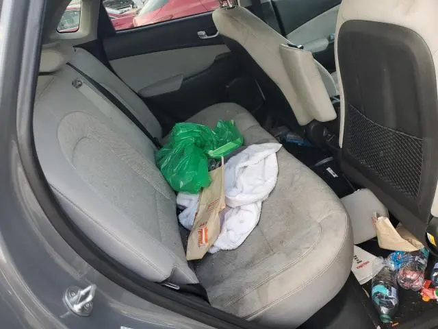 2023 HYUNDAI KONA SE