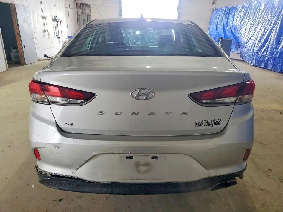 2018 HYUNDAI SONATA SE  