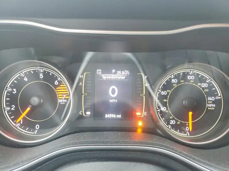 2019 JEEP CHEROKEE LATITUDE  
