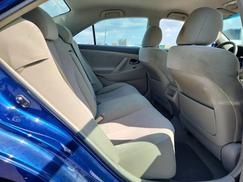 2011 TOYOTA CAMRY LE  