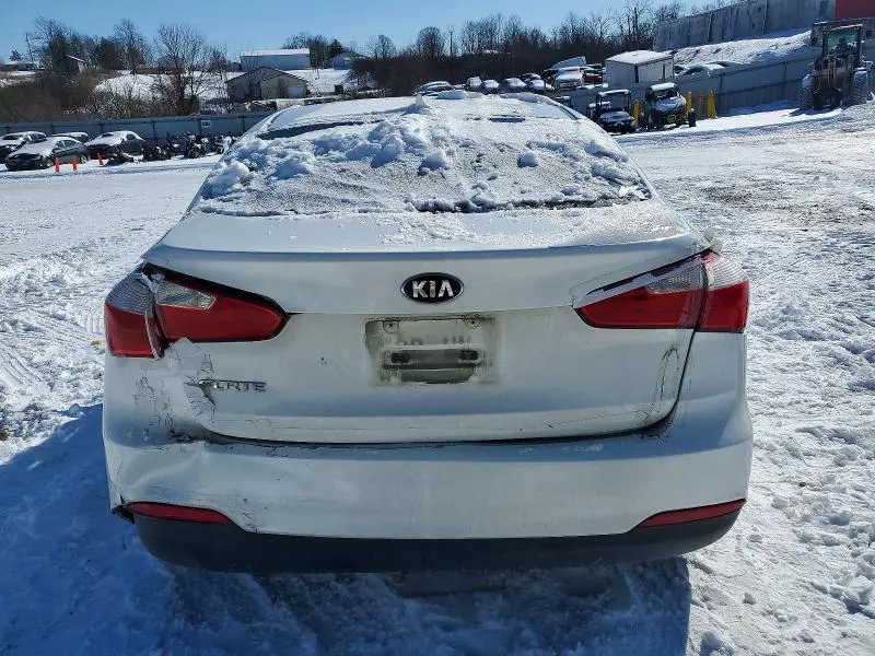 2015 KIA FORTE LX  