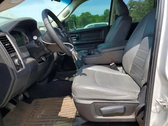2016 RAM 1500 ST  