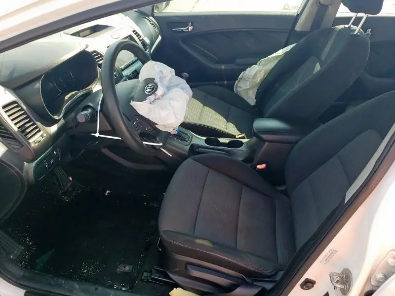 2014 KIA FORTE LX  