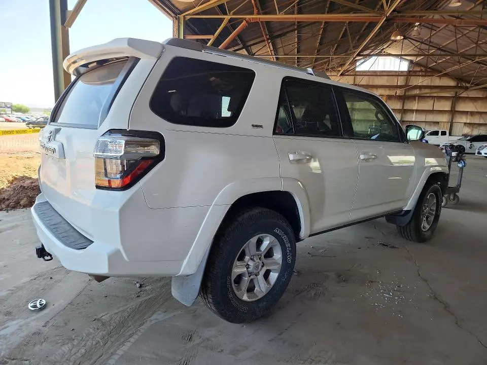 2015 TOYOTA 4RUNNER SR5  