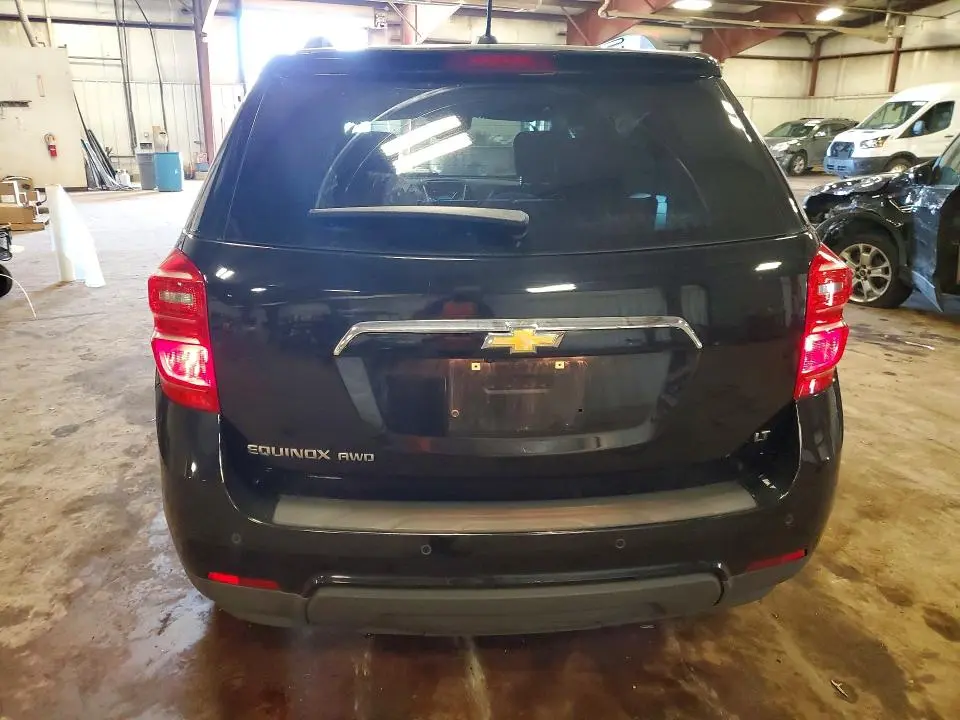 2017 CHEVROLET EQUINOX LT  