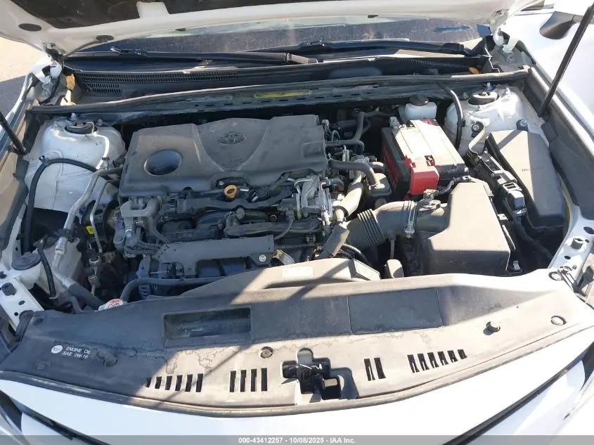 2019 TOYOTA CAMRY LE