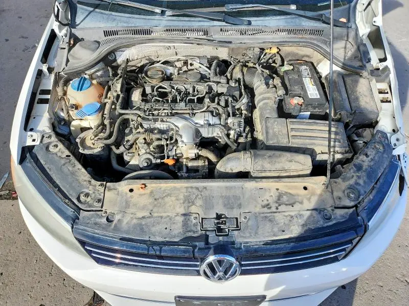 2012 VOLKSWAGEN JETTA TDI  