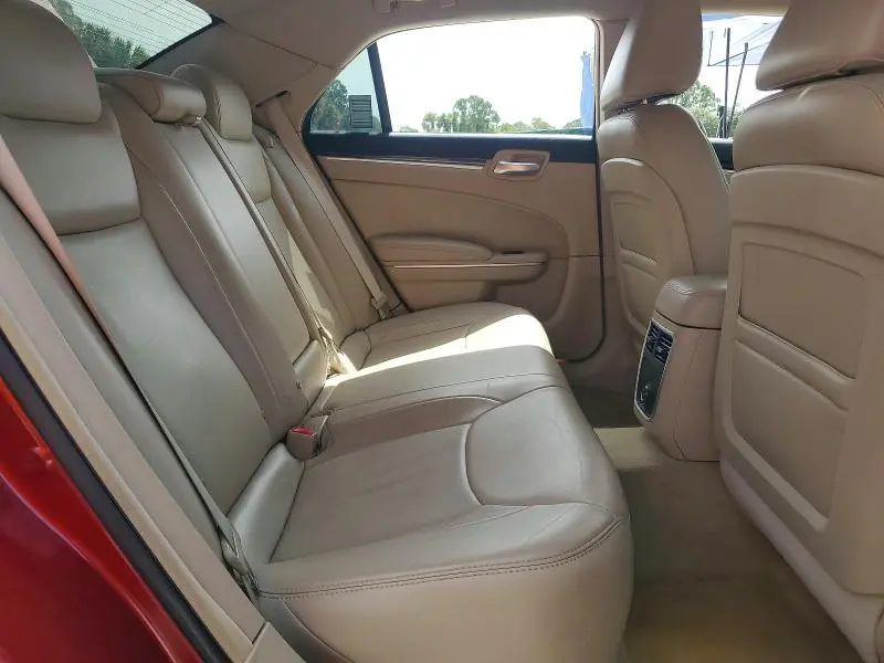 2013 CHRYSLER 300   
