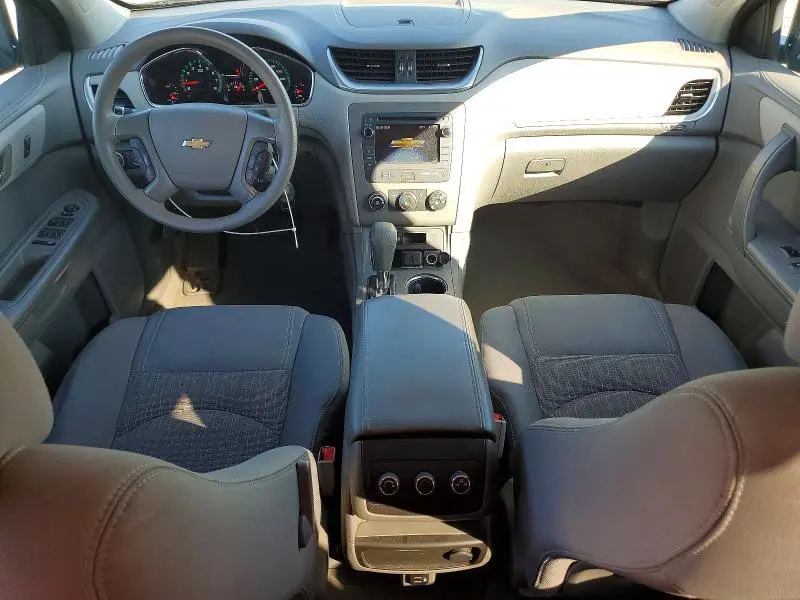 2016 CHEVROLET TRAVERSE LS  