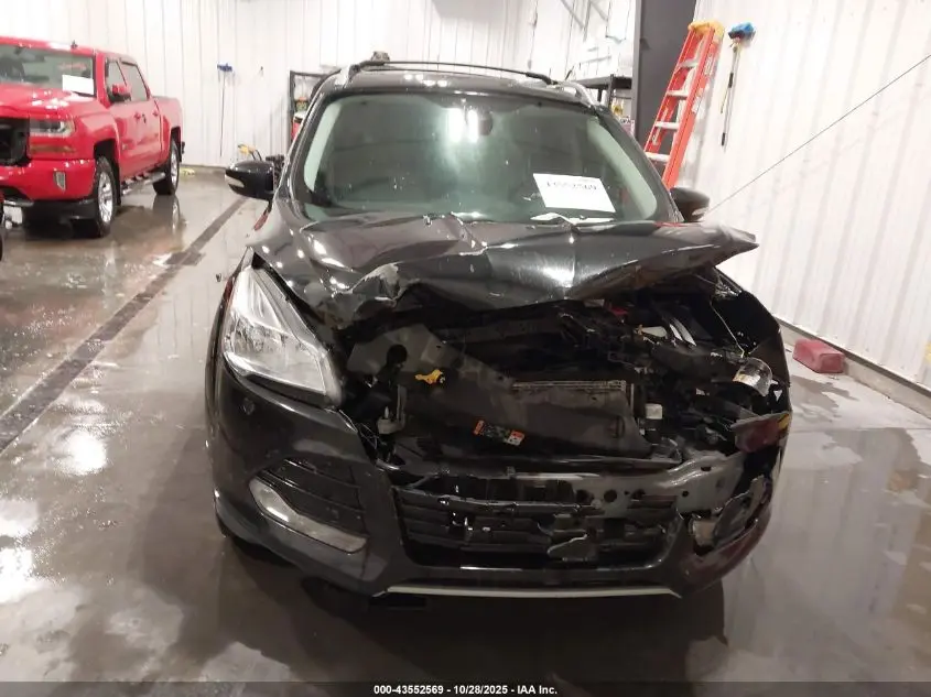 2015 FORD ESCAPE TITANIUM