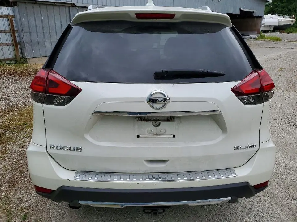 2017 NISSAN ROGUE S  