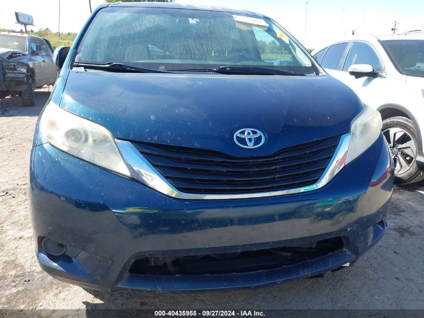 2011 TOYOTA SIENNA LE