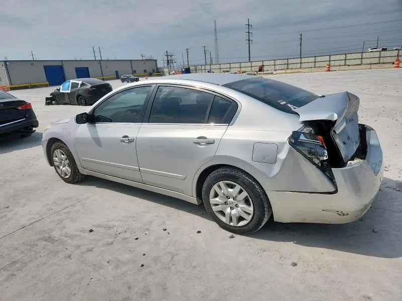 2010 NISSAN ALTIMA BASE  