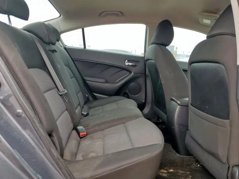 2016 KIA FORTE LX  