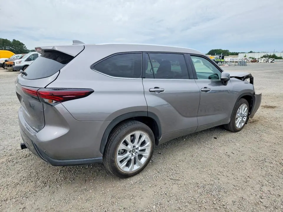 2025 TOYOTA HIGHLANDER   
