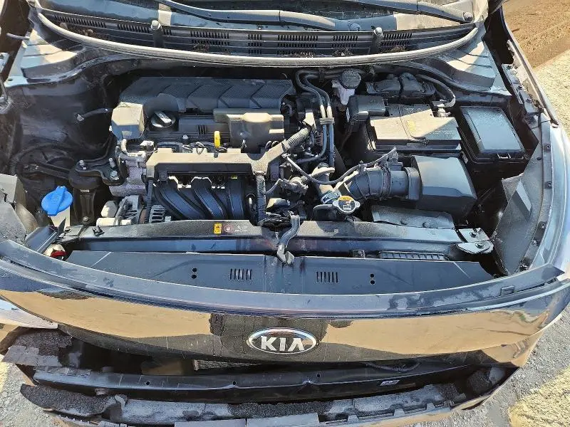 2021 KIA RIO LX  