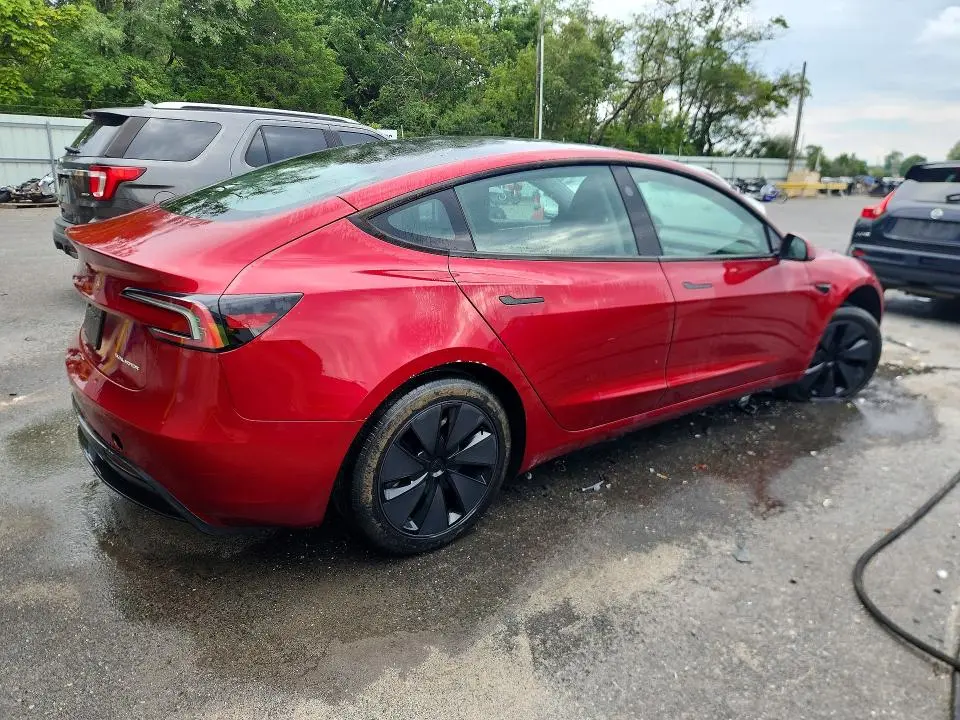 2025 TESLA MODEL 3   