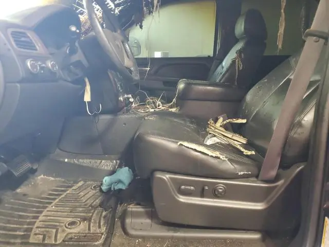 2011 CHEVROLET TAHOE K1500 LTZ  