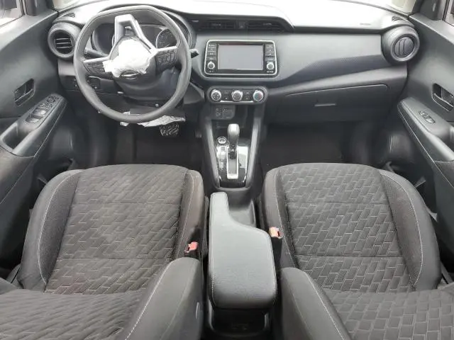 2021 NISSAN KICKS S  