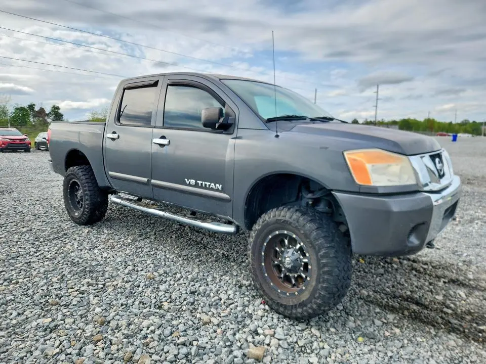 2012 NISSAN TITAN S  