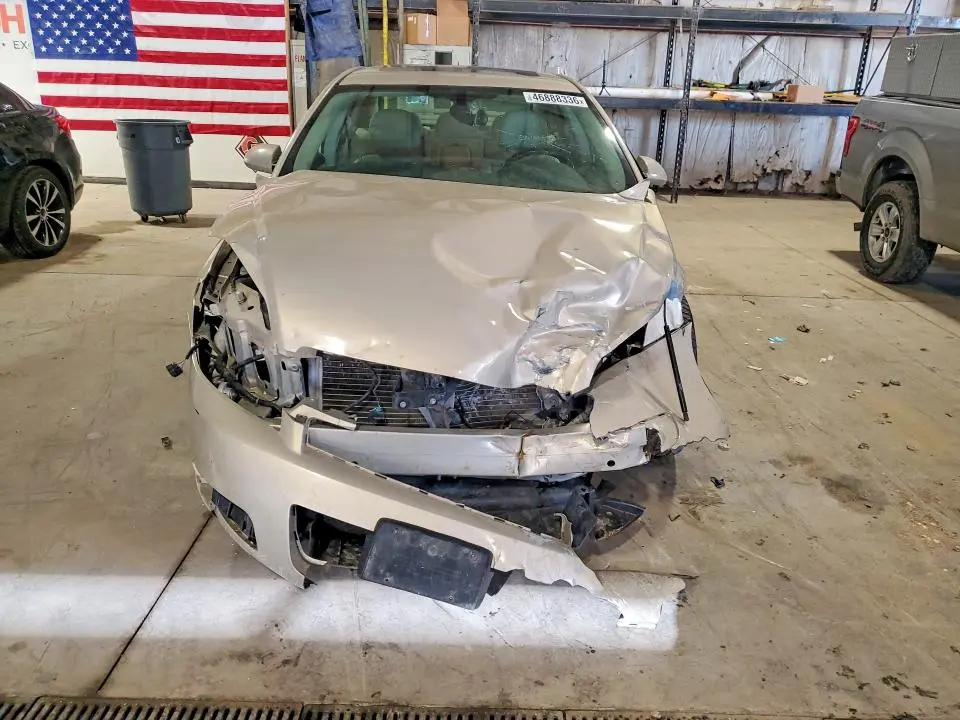 2010 CHEVROLET IMPALA LT  