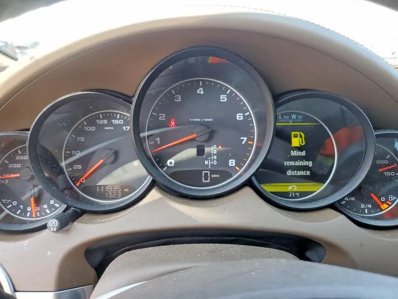 2013 PORSCHE CAYENNE   