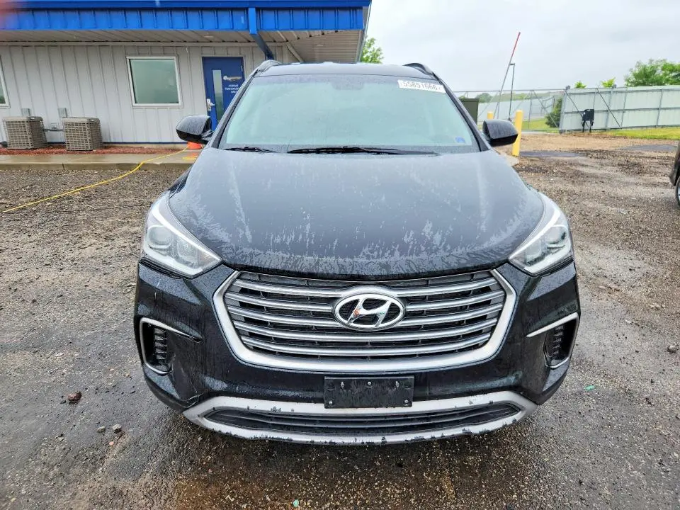 2017 HYUNDAI SANTA FE SE  