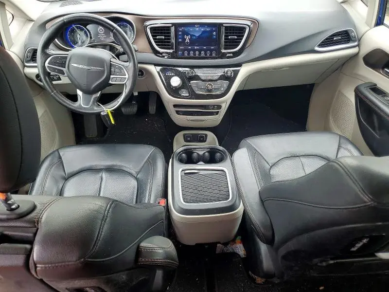 2019 CHRYSLER PACIFICA TOURING L PLUS  