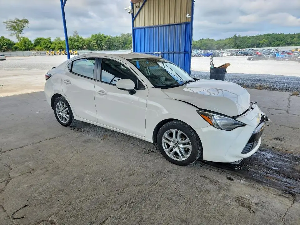 2018 TOYOTA YARIS IA BASE  