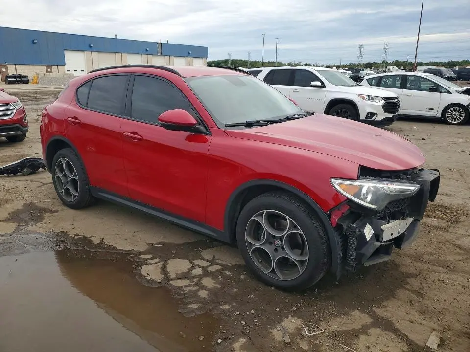 2018 ALFA ROMEO STELVIO SPORT  