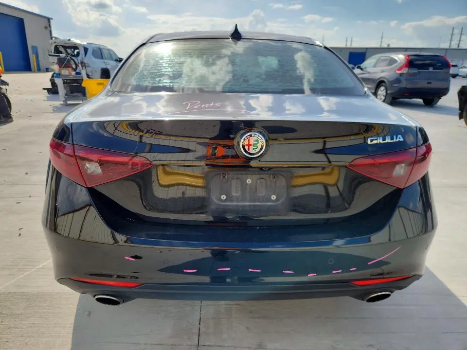 2018 ALFA ROMEO GIULIA   