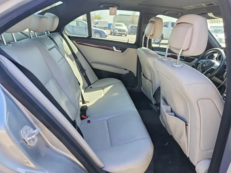 2013 MERCEDES-BENZ C 250  
