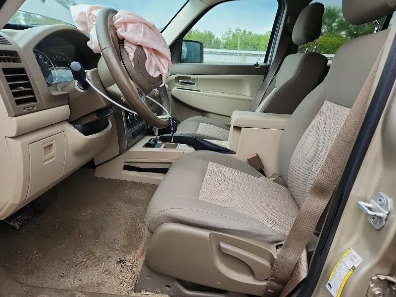 2011 JEEP LIBERTY SPORT  
