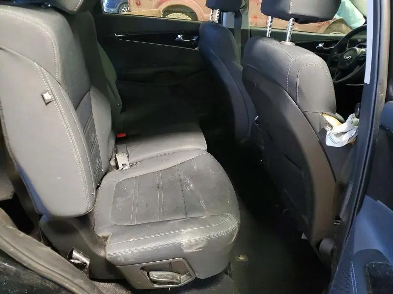 2018 KIA SORENTO L  