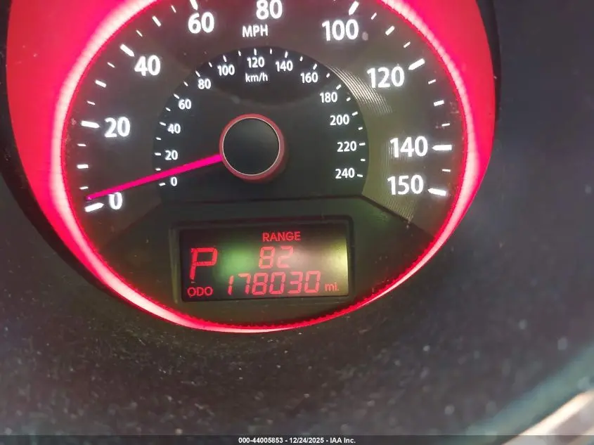 2011 KIA SORENTO SX V6