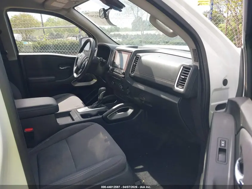 2022 NISSAN FRONTIER SV 4X2