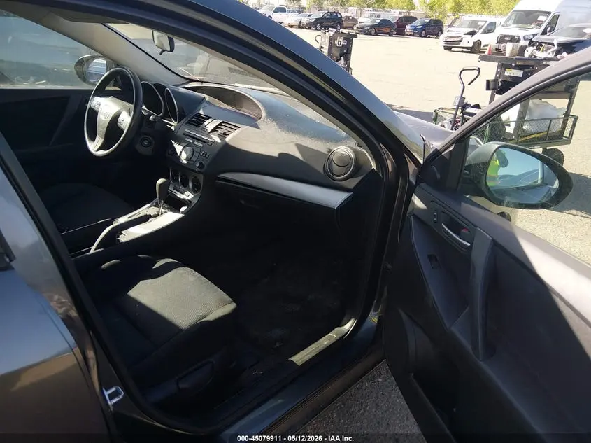 2010 MAZDA MAZDA3 I TOURING