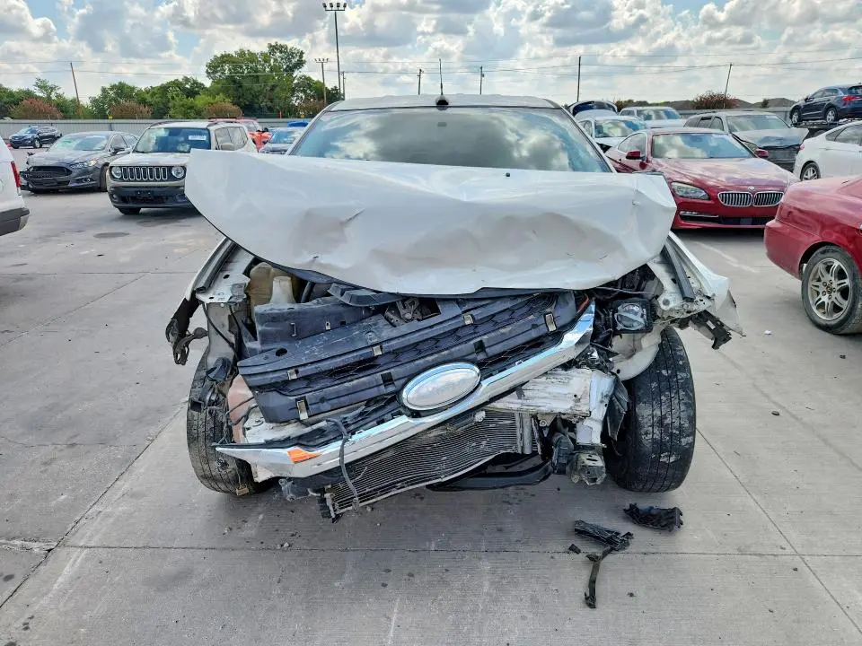 2013 FORD EDGE SE  