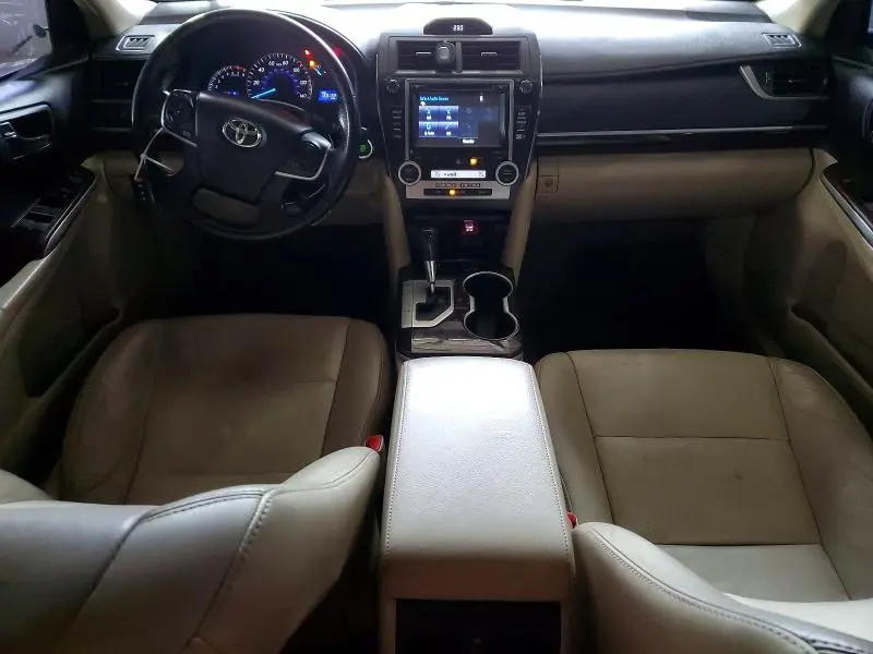2014 TOYOTA CAMRY XLE  