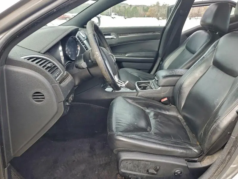 2011 CHRYSLER 300 LIMITED  