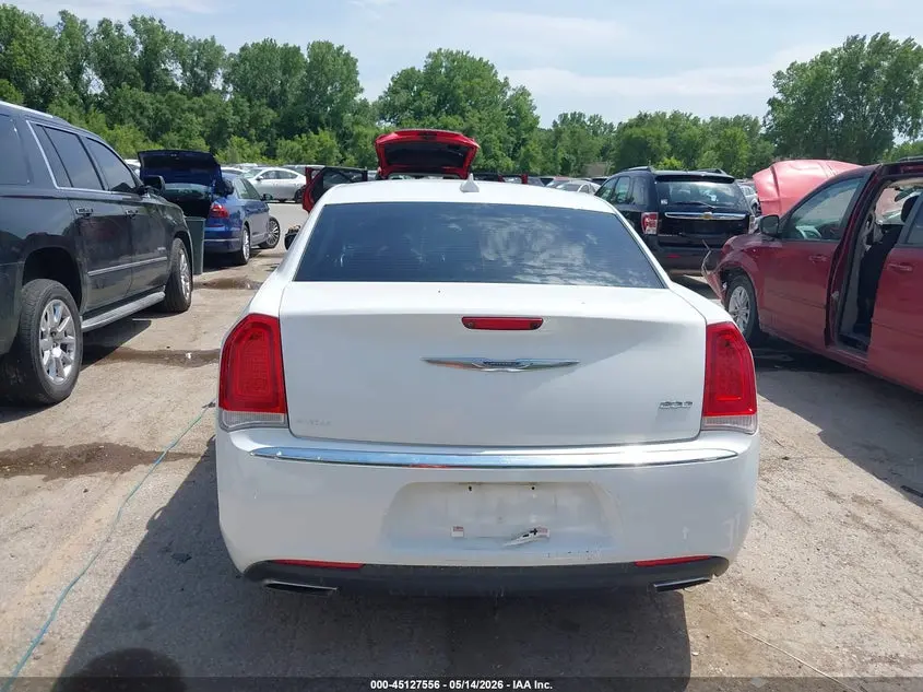 2015 CHRYSLER 300 LIMITED