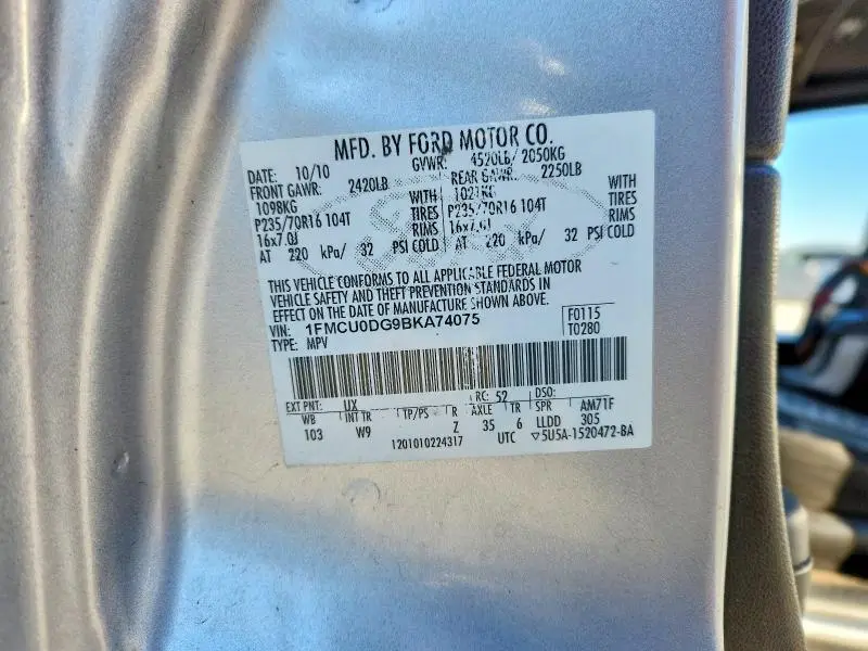 2011 FORD ESCAPE XLT  