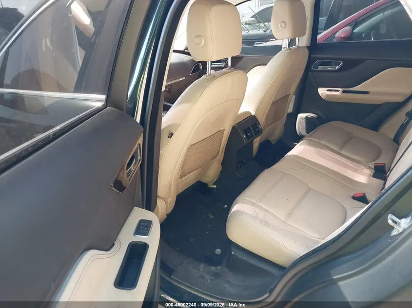 2017 JAGUAR F-PACE 35T PRESTIGE