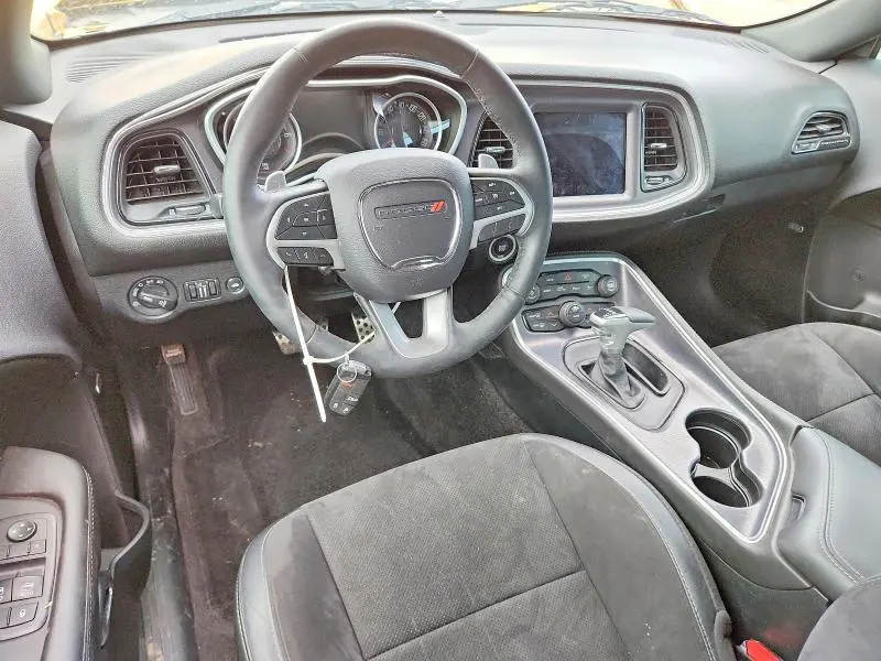 2018 DODGE CHALLENGER SXT  