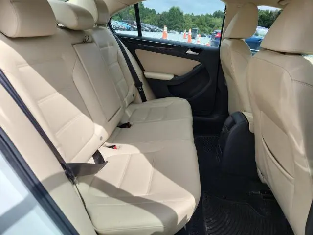 2017 VOLKSWAGEN JETTA SEL  