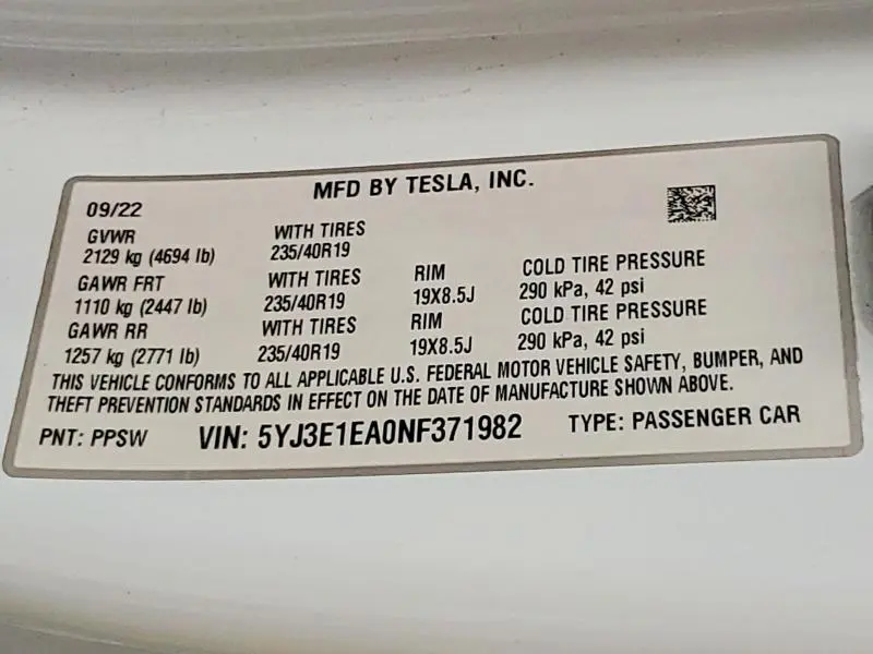 2022 TESLA MODEL 3   